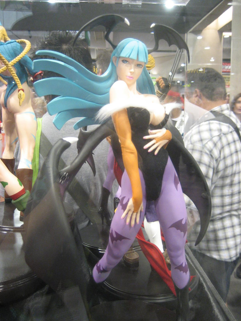 Illustration for article titled Darkstalkers, Street Fighter Get Pop Culture (Sticker) Shock